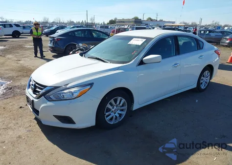 2016 Nissan Altima 2.5/2.5 S/2.5 Sl/2.5 Sr/2.5 Sv z USA, uszkodzony, nr VIN 1N4AL3AP5GC151522